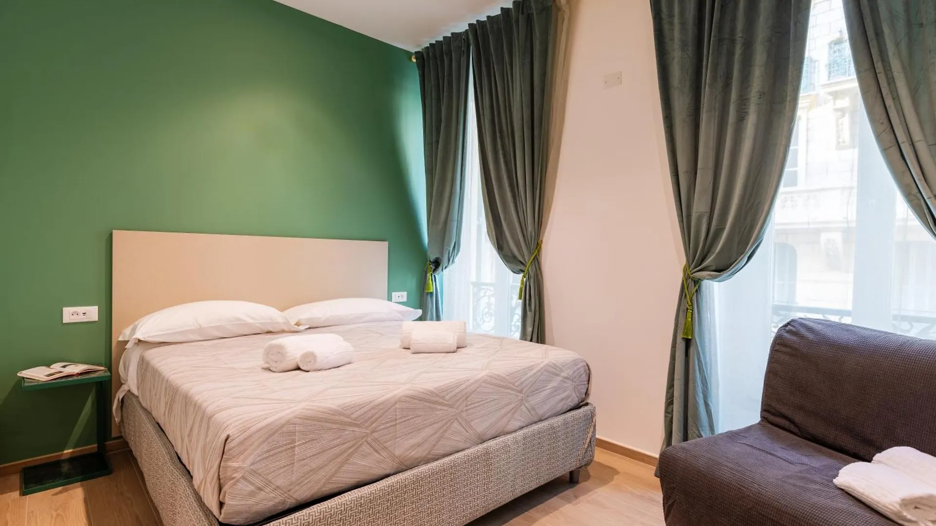 My Nice B&B 0*,